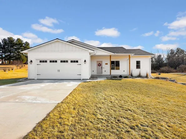 S7126 Owls Head Road, Merrimac, WI 53561