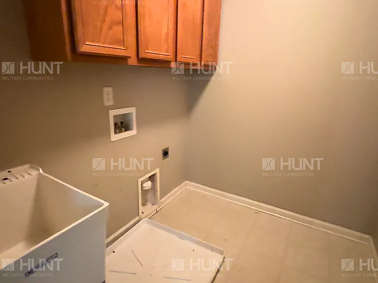 5996 Elrod Loop — Photo 7