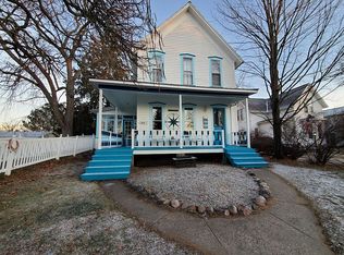 209 E State St, East Tawas, MI 48730