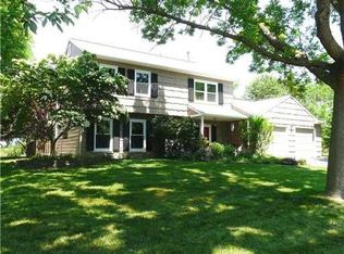 22 Major Ln, Plainsboro, NJ 08536