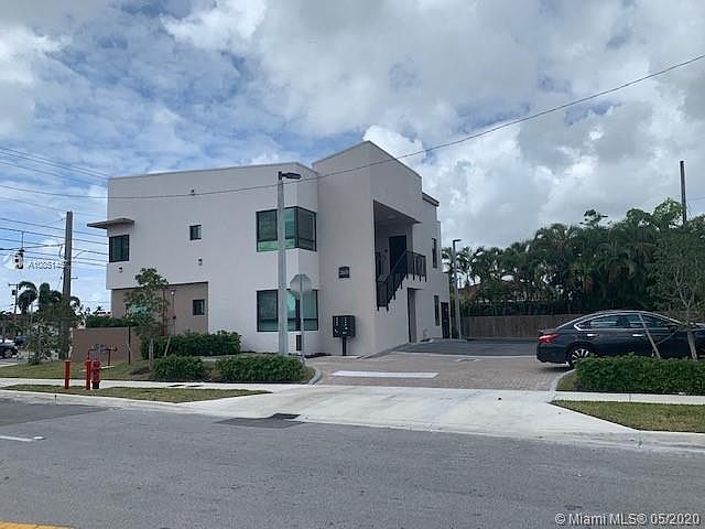 2nd image of 2601 W 12th Ave #202