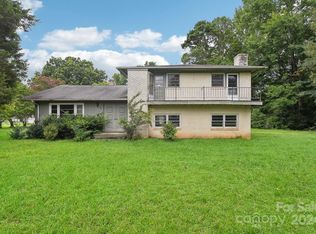 624 Carole Ln, Charlotte, NC 28214