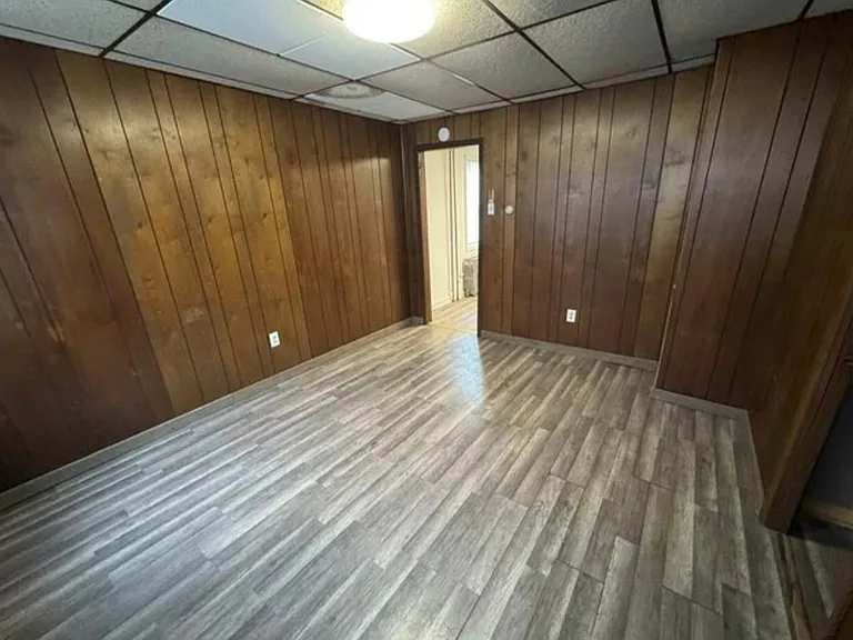 530 Naylor Rd #B — Photo 5