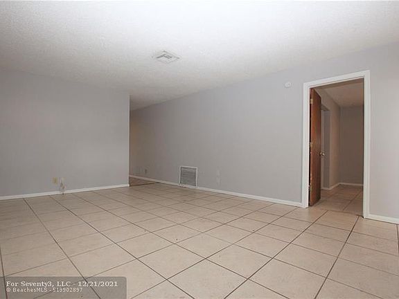 4th image of 8526 NW 23rd Mnr #1