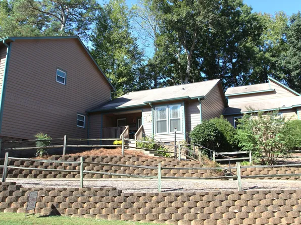 2012 Willow Hill Ln, Clayton, NC 27520