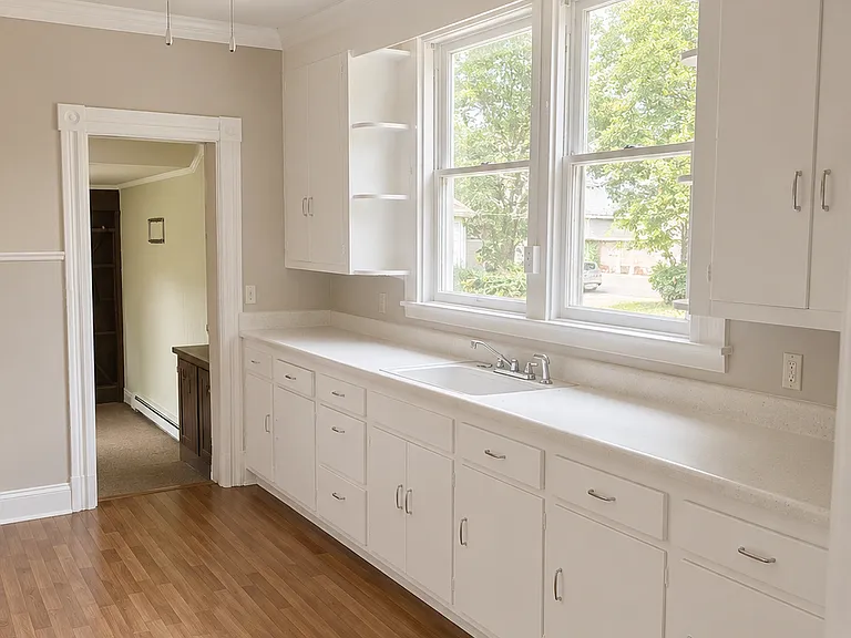1866 Brandon Ave — Photo 4