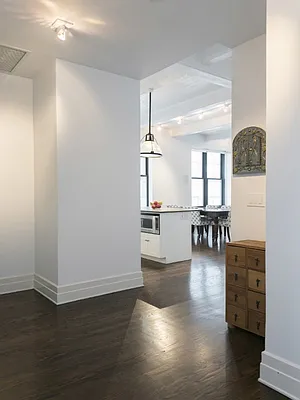 Sold by Sotheby's International Realty | media 16