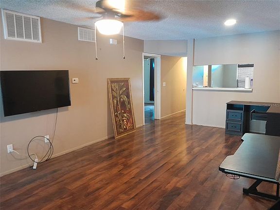 5th image of 25210 NORTHLAKE DRIVE #210