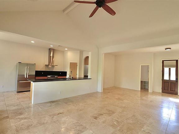 5th image of 109 Horizon View Ct