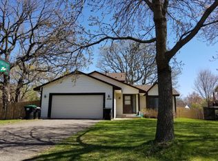 10435 Eagle St NW, Coon Rapids, MN 55433
