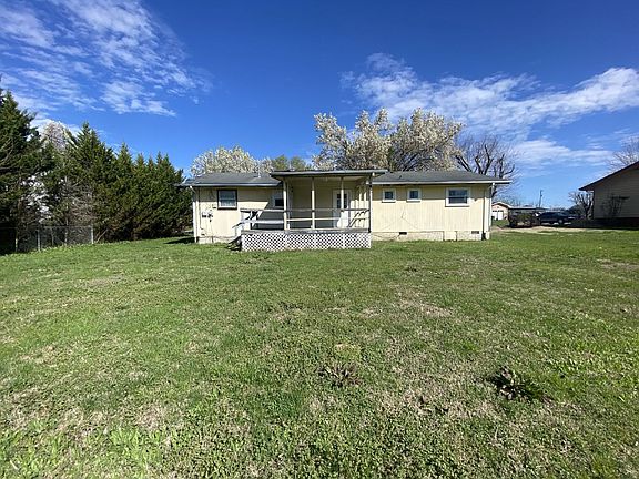 4th image of 168 Reynolds Dr