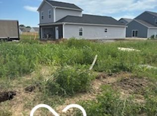 1443 Wigwam Ln, Martinsville, IN 46151
