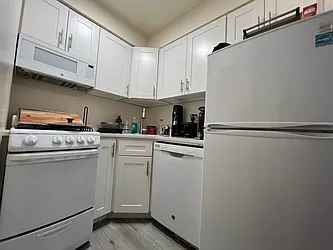 Rented by Guidance Realty Corp.