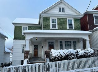 176 W Ridge St, Nanticoke, PA 18634