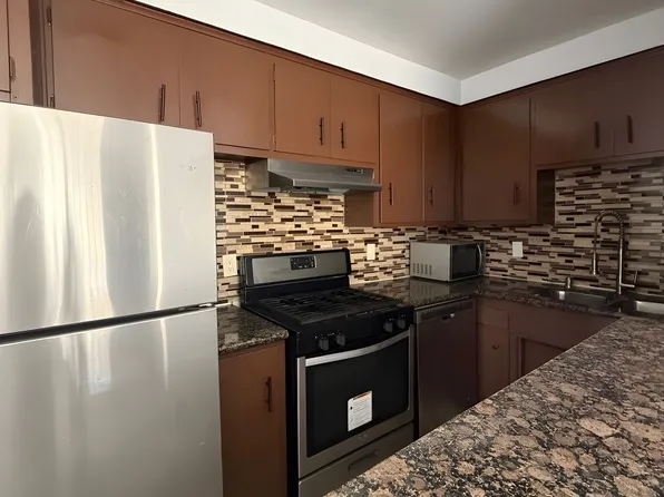 1718 W. 80th St, 1718 W 80th St APT 2, Los Angeles, CA 90047