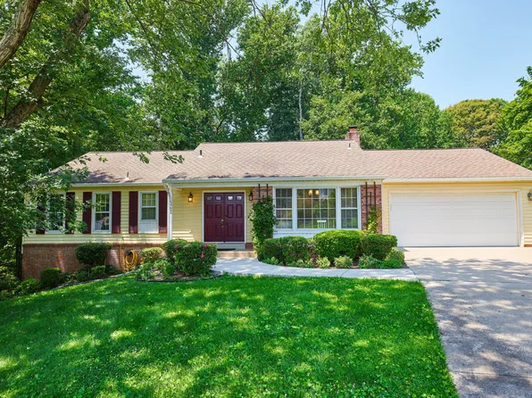 7622 Chancellor Way, Springfield, VA 22153