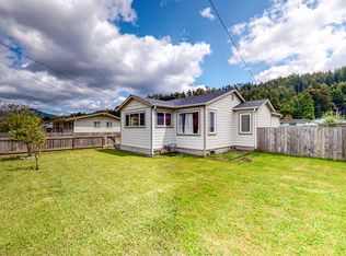 267 Belleview Ave, Rio Dell, CA 95562