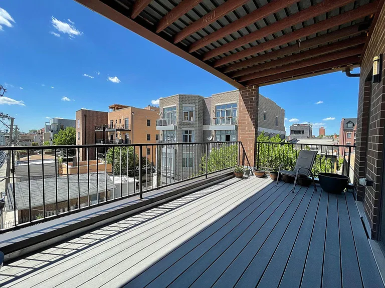 458 N Noble St #3W — Photo 31