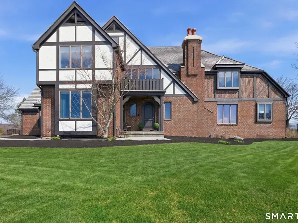 14 Turnberry Road, Wallingford, CT 06492