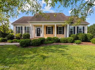 226 Moyock Landing Dr, Moyock, NC 27958