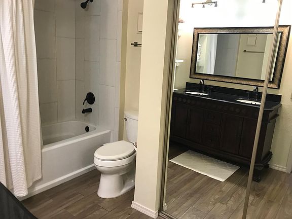 2nd image of 3101 Townbluff Dr APT 923