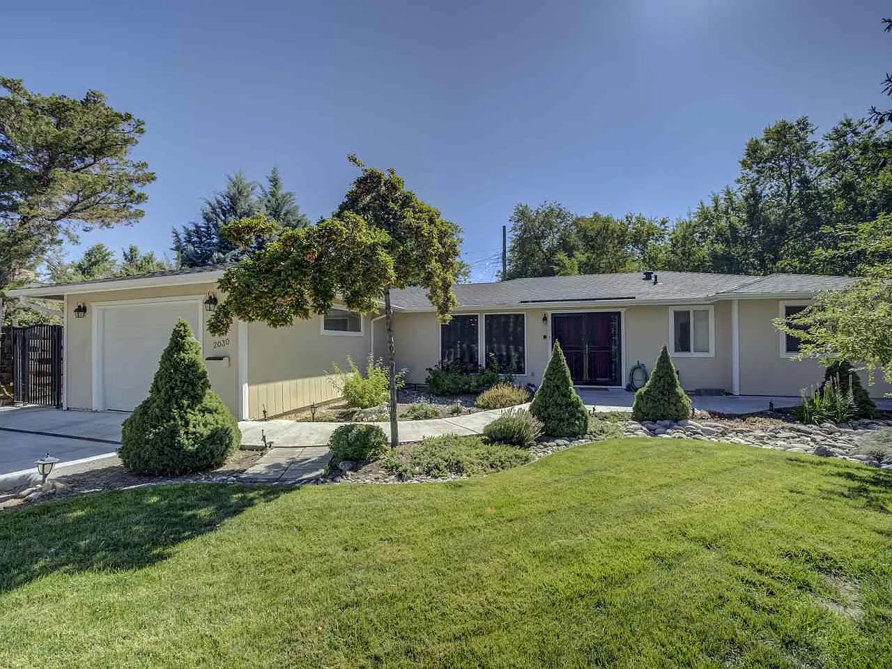 2030 Margot Cir photo 1