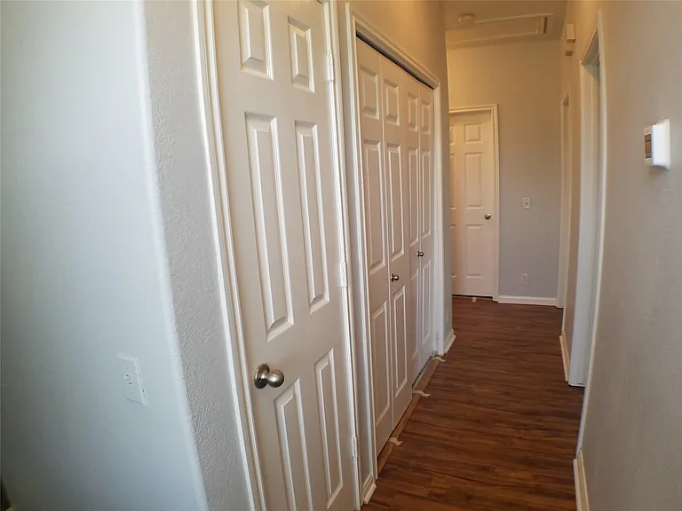 2500 Allred Dr #B — Photo 7