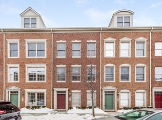 608 Lewis St #42, Birmingham, MI 48009