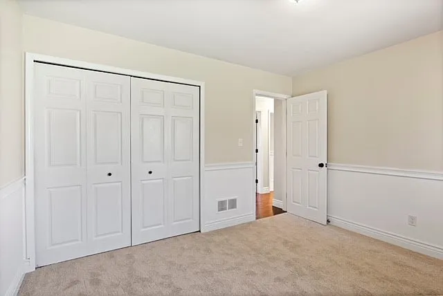 5799 Blandford Ct — Photo 19