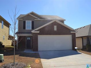 201 Union Station Dr, Calera, AL 35040