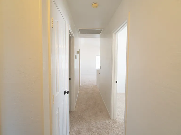 1492 N Saddle St — Photo 24