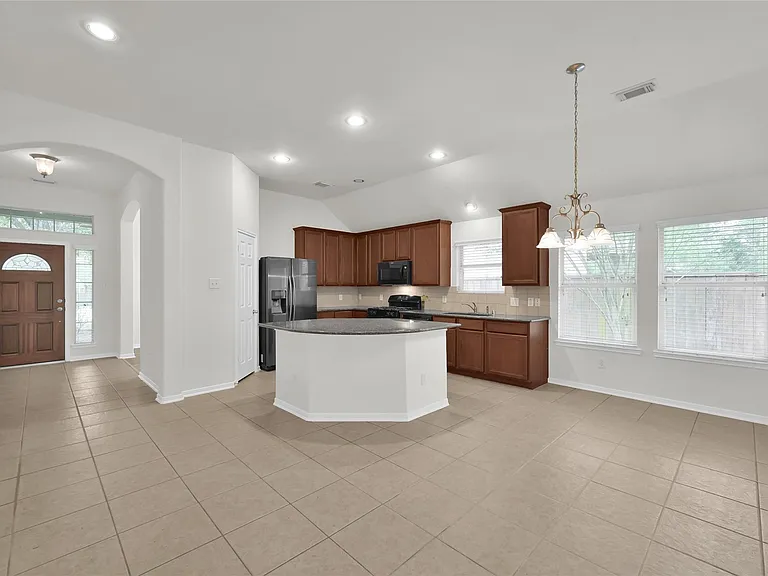 10 Barker Ridge Ct — Photo 10
