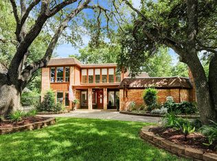 10911 Riverview Dr, Houston, TX 77042