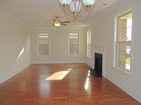 3rd image of 15129 Lakeside Trl SW