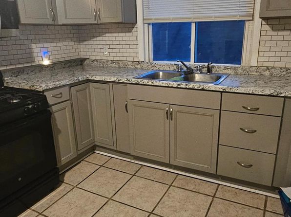 120 Atwood Ave FLOOR 2