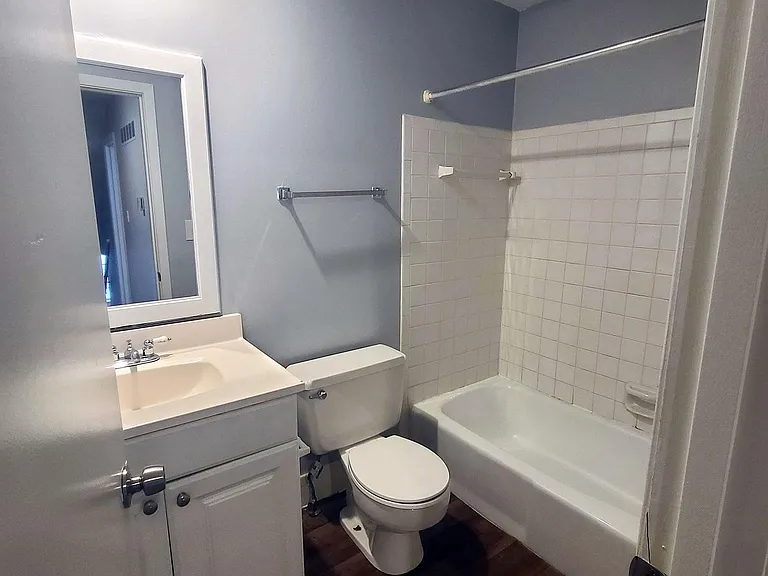 9825 Linden Cir — Photo 13
