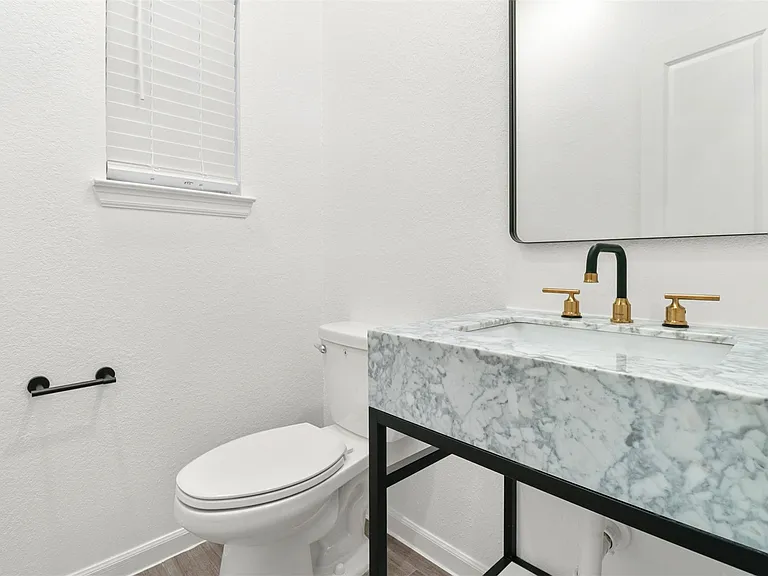9626 Dancing Grass Dr — Photo 5