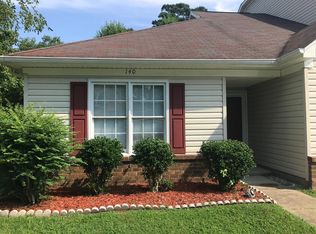 140 Rustling Oak Rdg, Yorktown, VA 23692