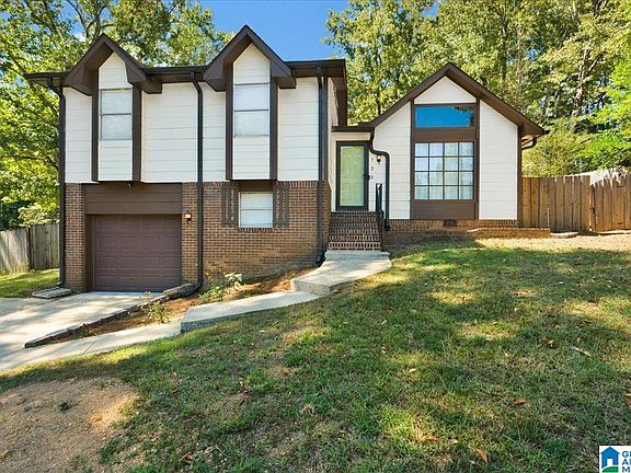 3rd image of 720 Abigale Ln
