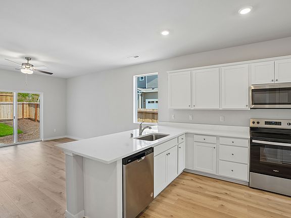 Your chef-ready kitchen awaits!
