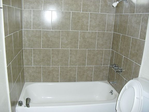 2nd image of 677 S Palomares St APT 4