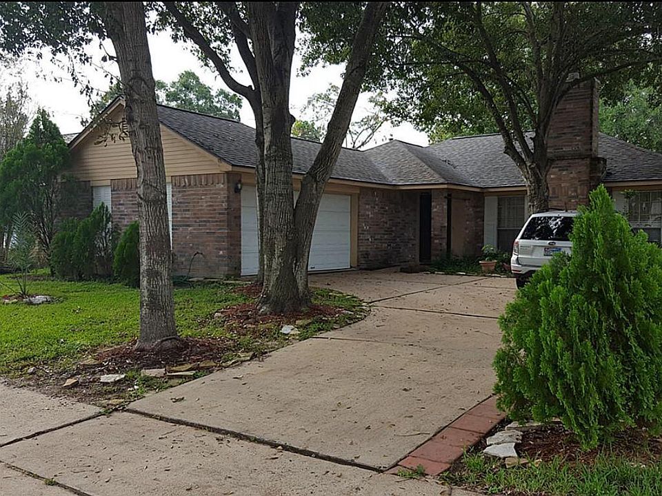1st image of 19215 Winding Branch Dr