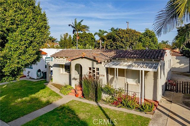 1st image of 484 San Clemente Street