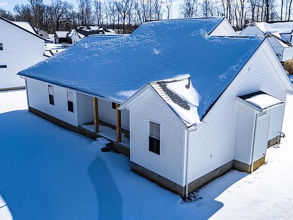 3rd image of 27 Whitefield Blvd