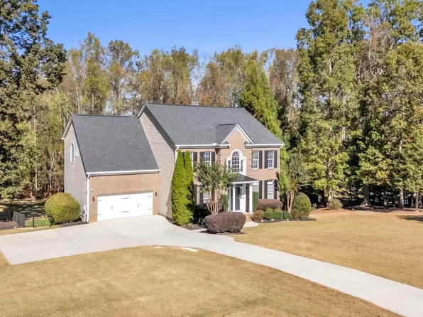 143 Hartwick Ln, Fountain Inn, SC 29644