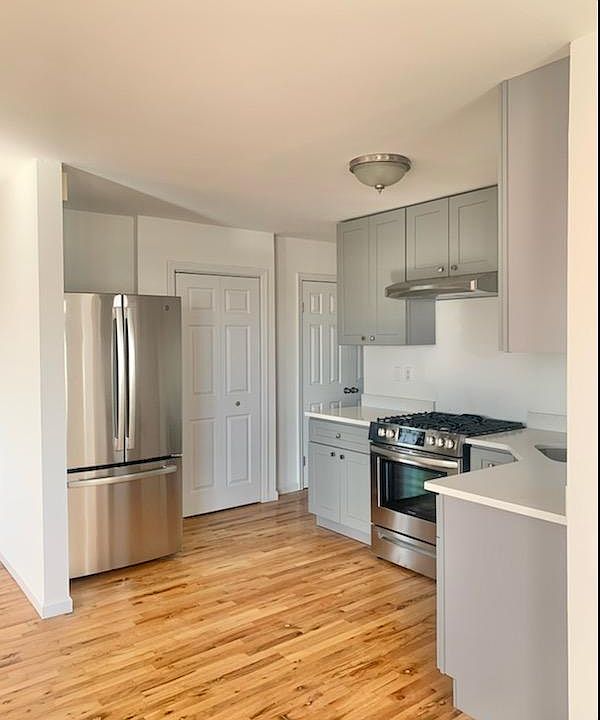 1st image of 3153 Wissman Ave