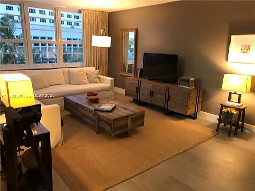 100 Lincoln Rd #314-B Photo 1