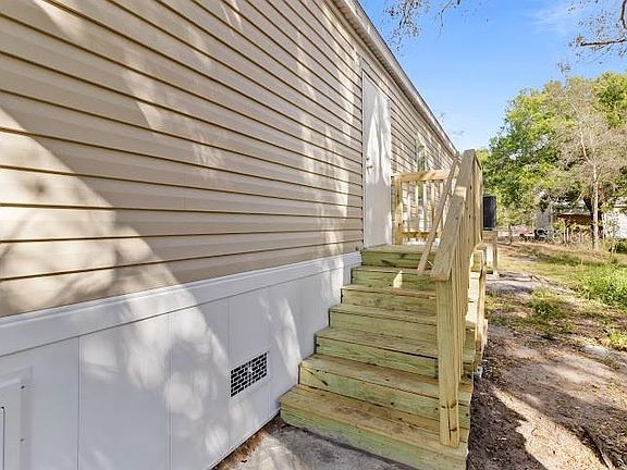 5th image of 6042 SW Miami Ave