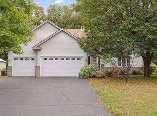 25763 Goldfinch Ave, Wyoming, MN 55092