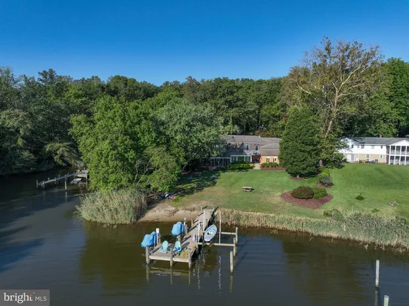 501 Edgewater Rd, Pasadena, MD 21122